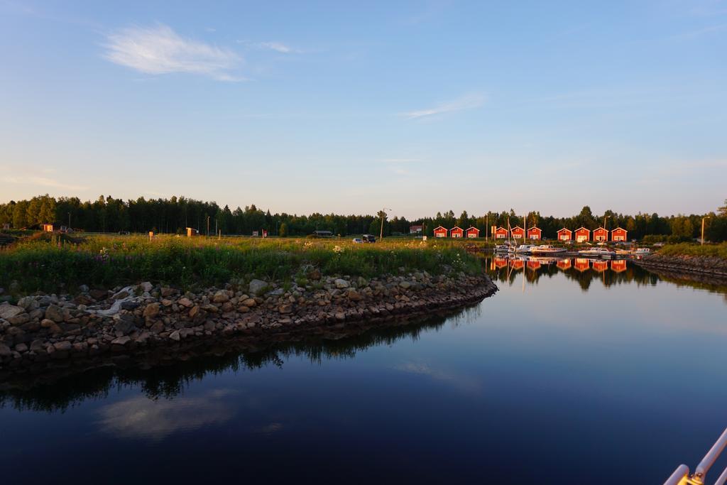 Wanha Pappila Cottages Simoniemi Екстериор снимка